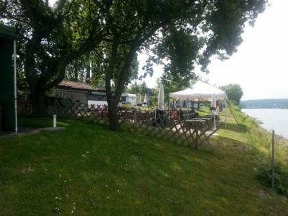 Foto: Biergarten Campingplatz &amp;quot;auf dem Salmenfang&amp;quot;